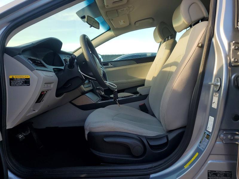 2017 HYUNDAI SONATA SE — Фото 7 из 12