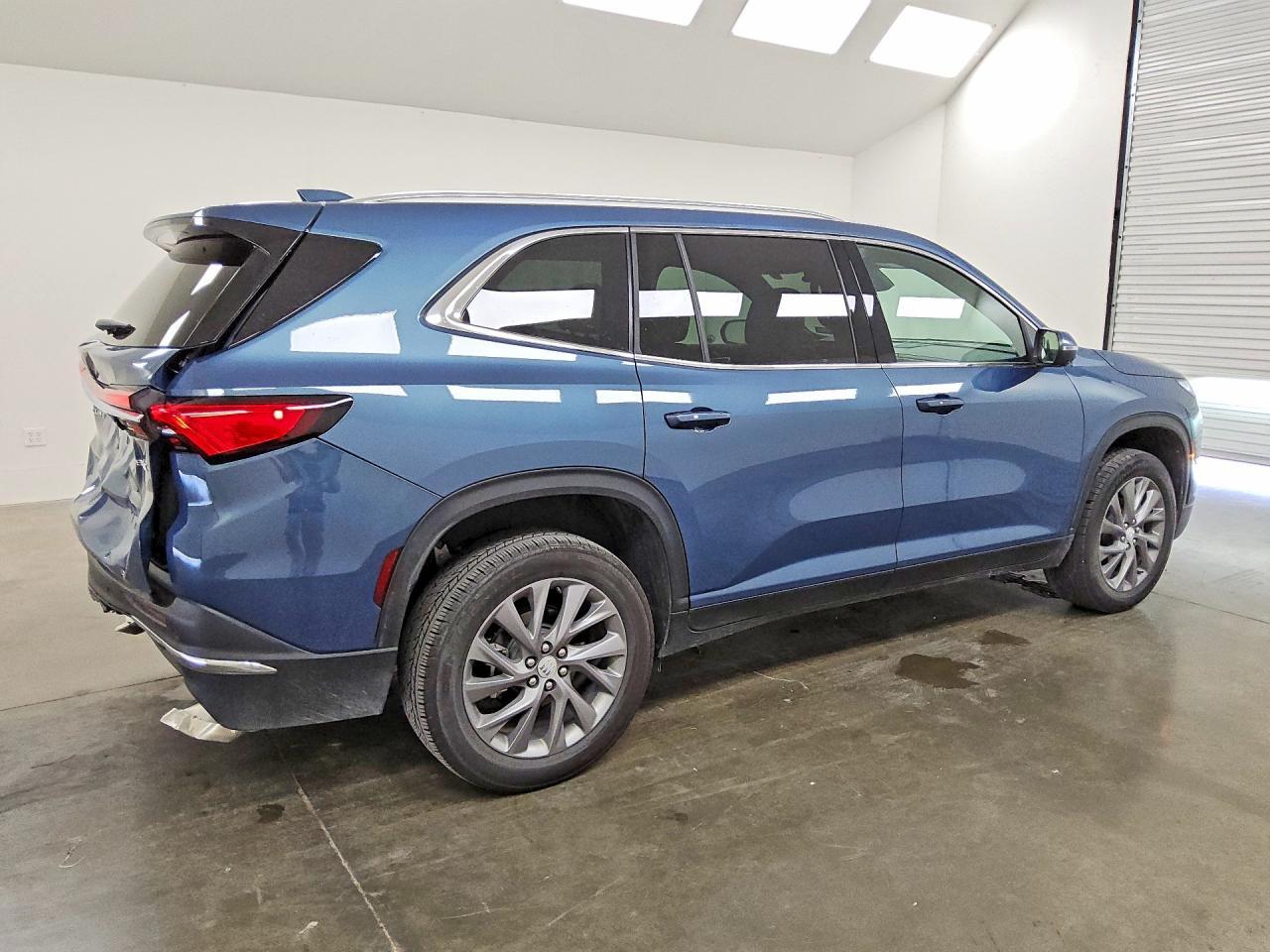 2026 BUICK ENCLAVE PREFERRED — Фото 3 из 13