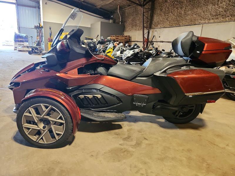 2026 CAN-AM SPYDER ROADSTER RT — Фото 3 из 9