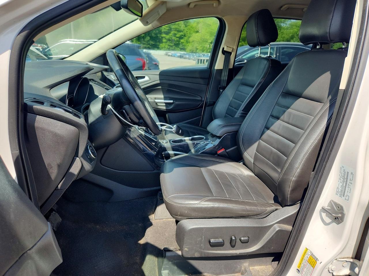 2014 FORD ESCAPE TITANIUM — Фото 7 из 13
