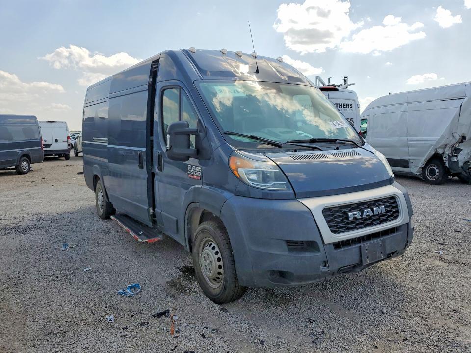 2021 RAM PROMASTER 3500 3500 HIGH — Фото 4 из 13