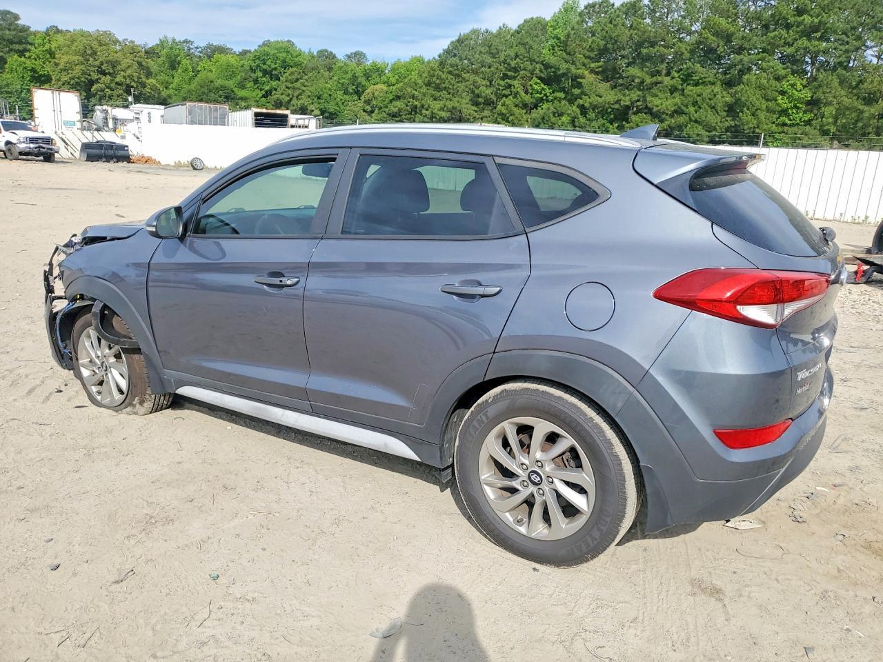 2017 HYUNDAI TUCSON SE PLUS — Фото 2 из 13