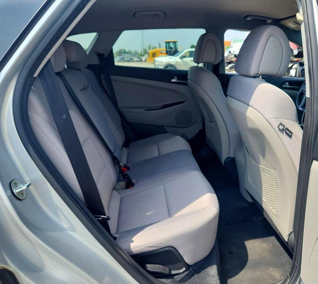 2017 HYUNDAI TUCSON SE — Фото 11 из 13