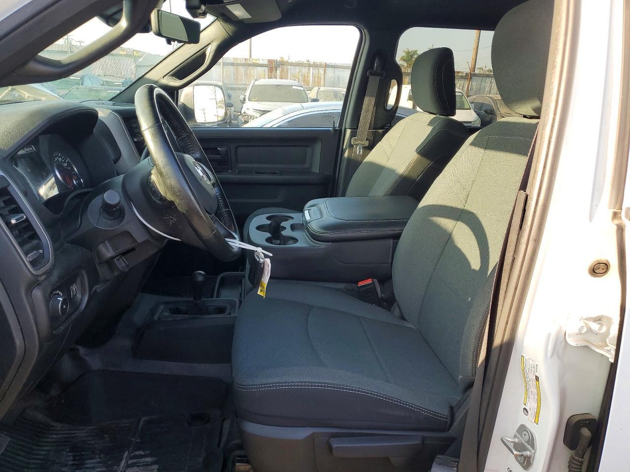 2021 RAM 2500 TRADESMAN — Фото 7 из 12