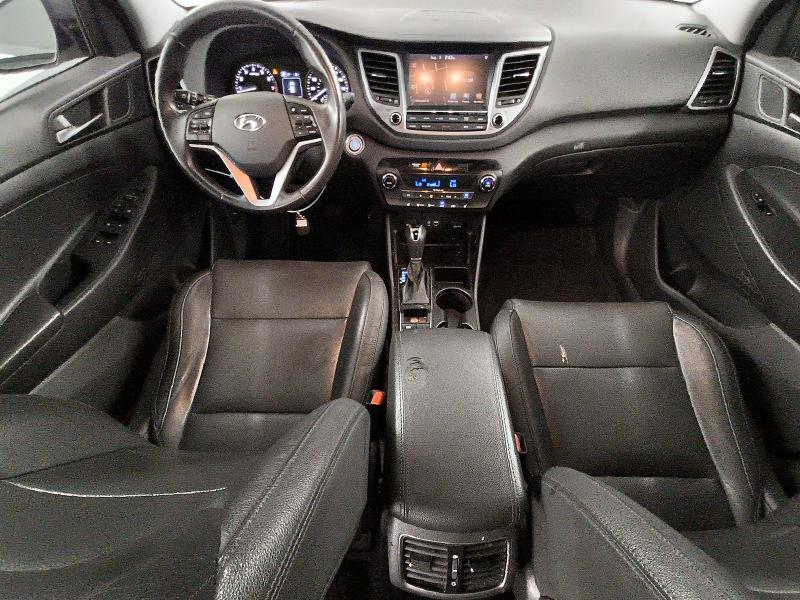 2017 HYUNDAI TUCSON SE PLUS — Фото 8 из 13