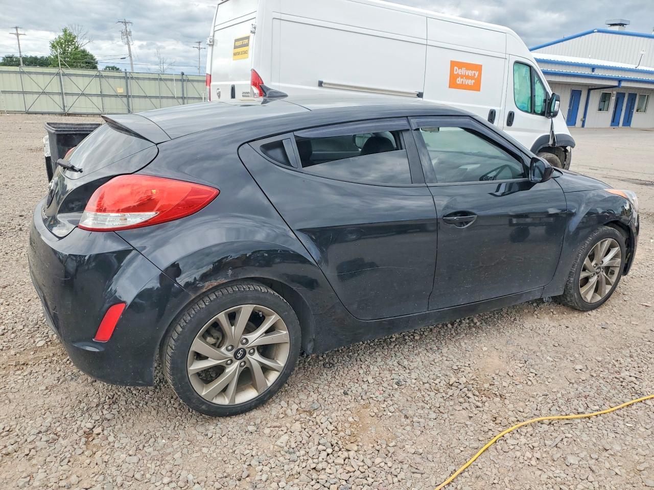 2017 HYUNDAI VELOSTER BASE — Фото 3 из 12