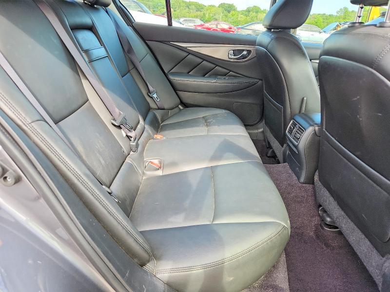 2017 INFINITI Q50 3.0T PREMIUM — Фото 10 из 12