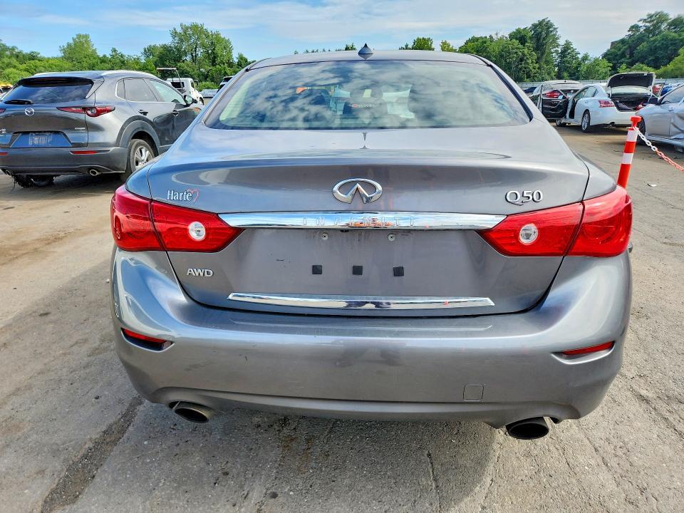 2017 INFINITI Q50 3.0T PREMIUM — Фото 6 из 12