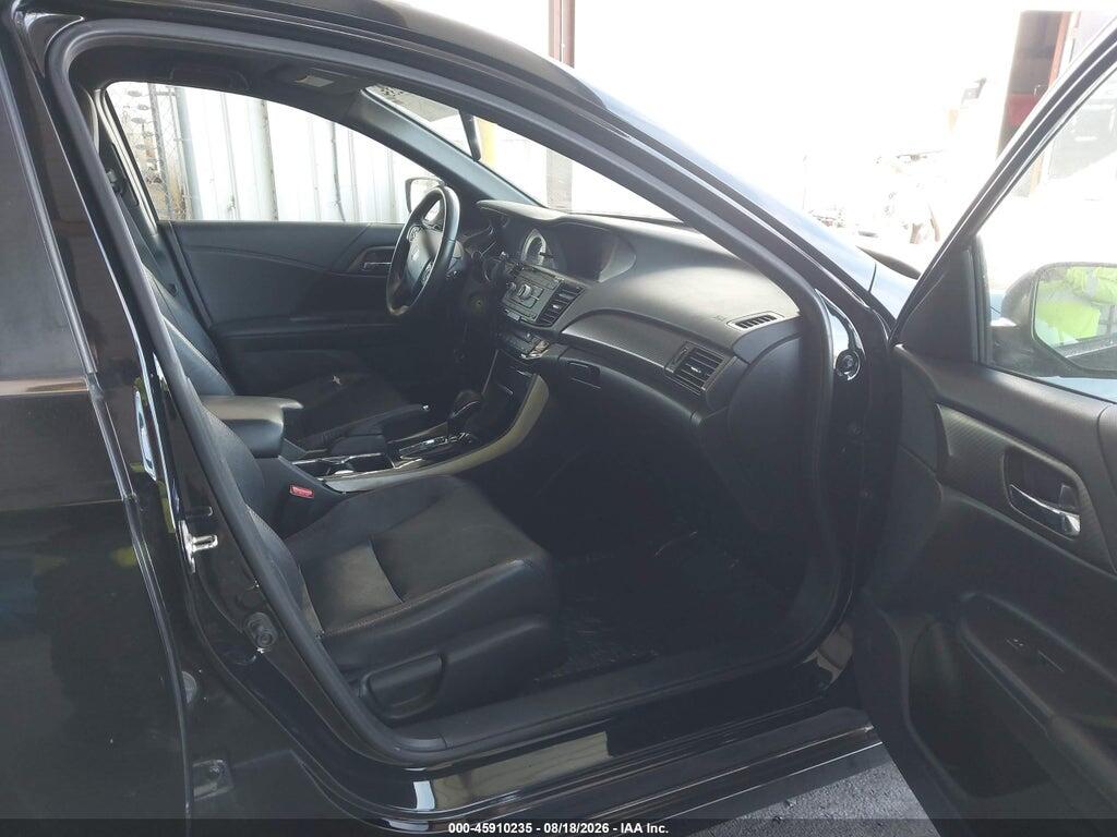 1HGCR2F11HA204635 2017 HONDA ACCORD photo no. 5