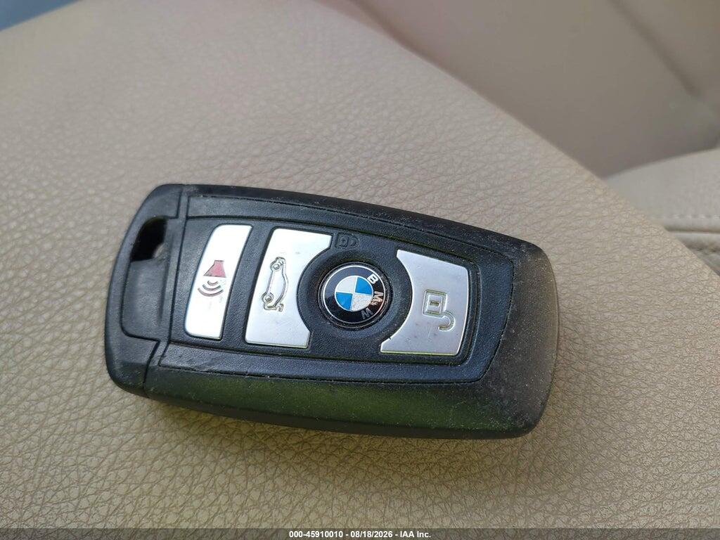 WBA8A3C38HA066970 2017 BMW 320I photo no. 11