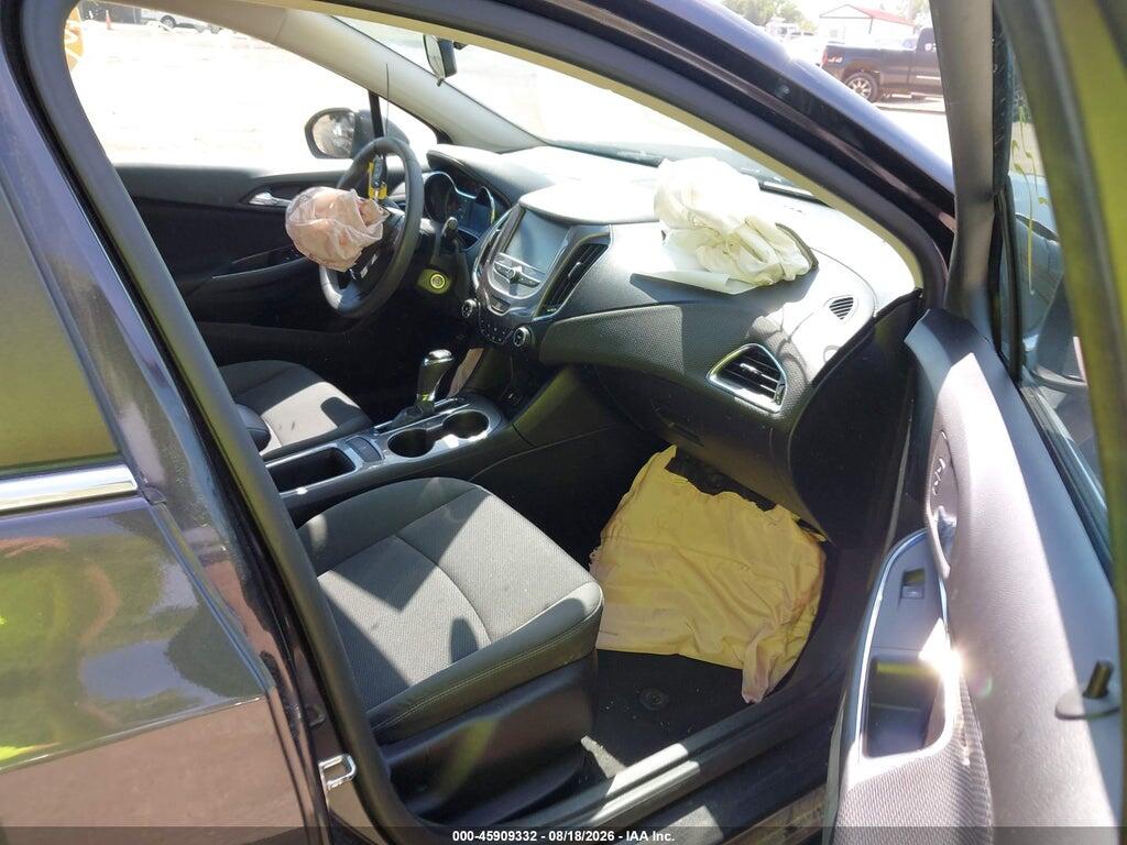 1G1BE5SM3H7119826 2017 CHEVROLET CRUZE photo no. 5