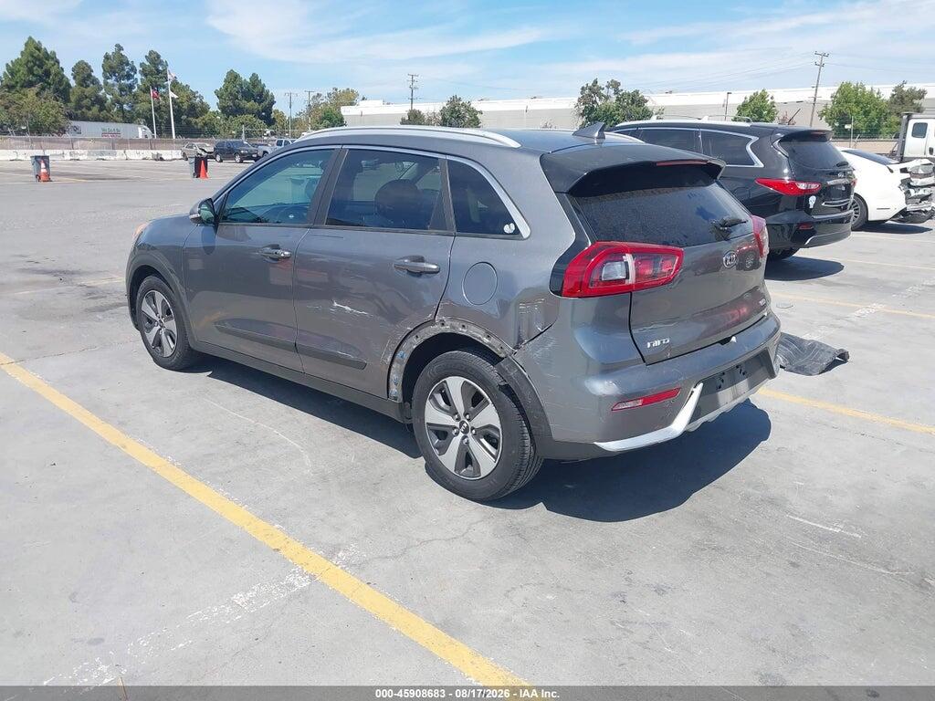 KNDCC3LC1H5057785 2017 KIA NIRO photo no. 3