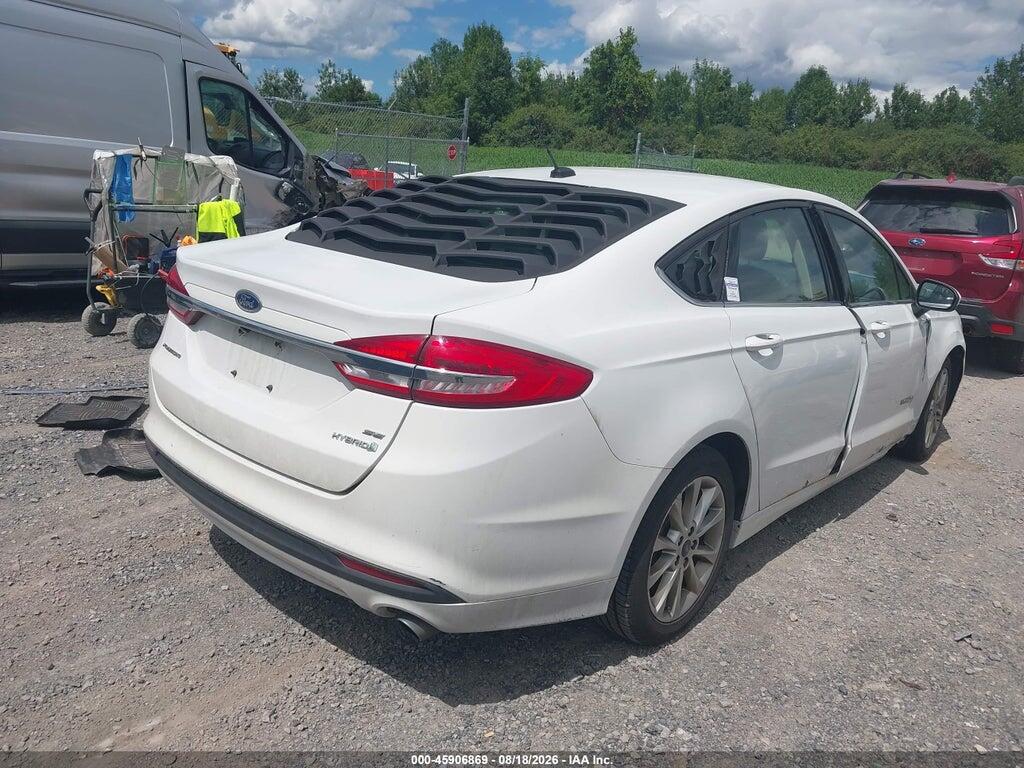 3FA6P0LU1HR385400 2017 FORD FUSION HYBRID photo no. 4