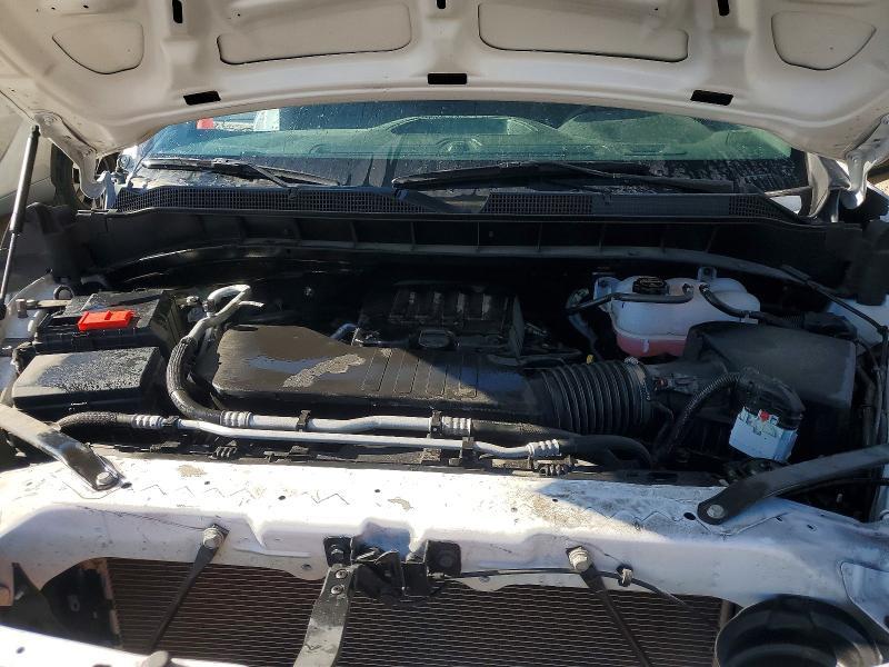 2026 CHEVROLET SILVERADO C1500 — Фото 11 из 13