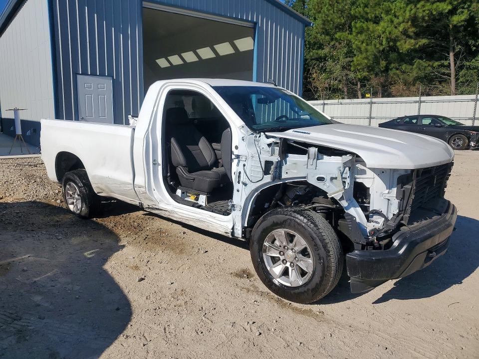 2026 CHEVROLET SILVERADO C1500 — Фото 4 из 13