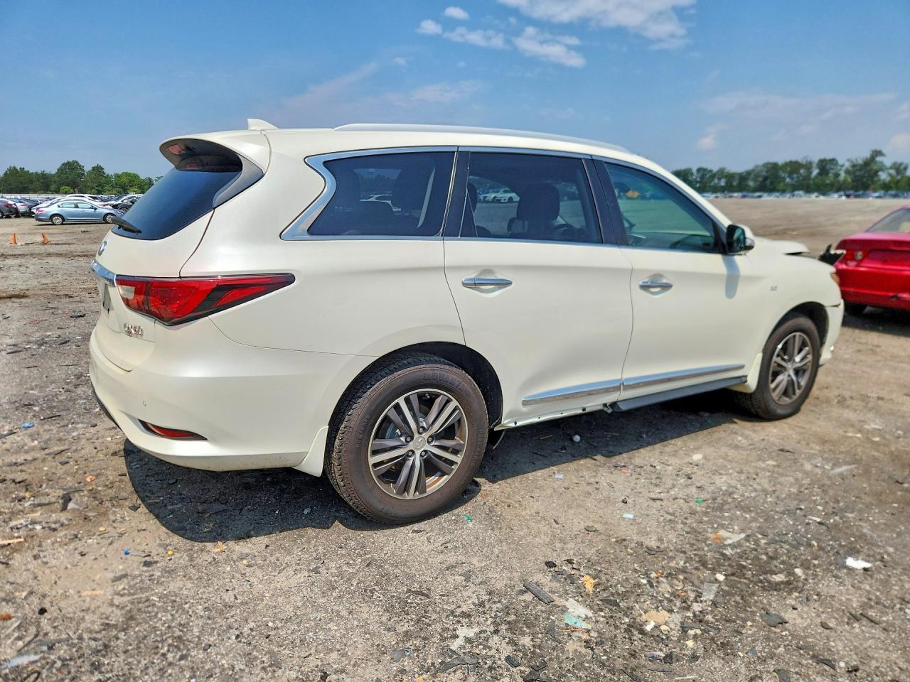 2017 INFINITI QX60 BASE — Фото 3 из 13