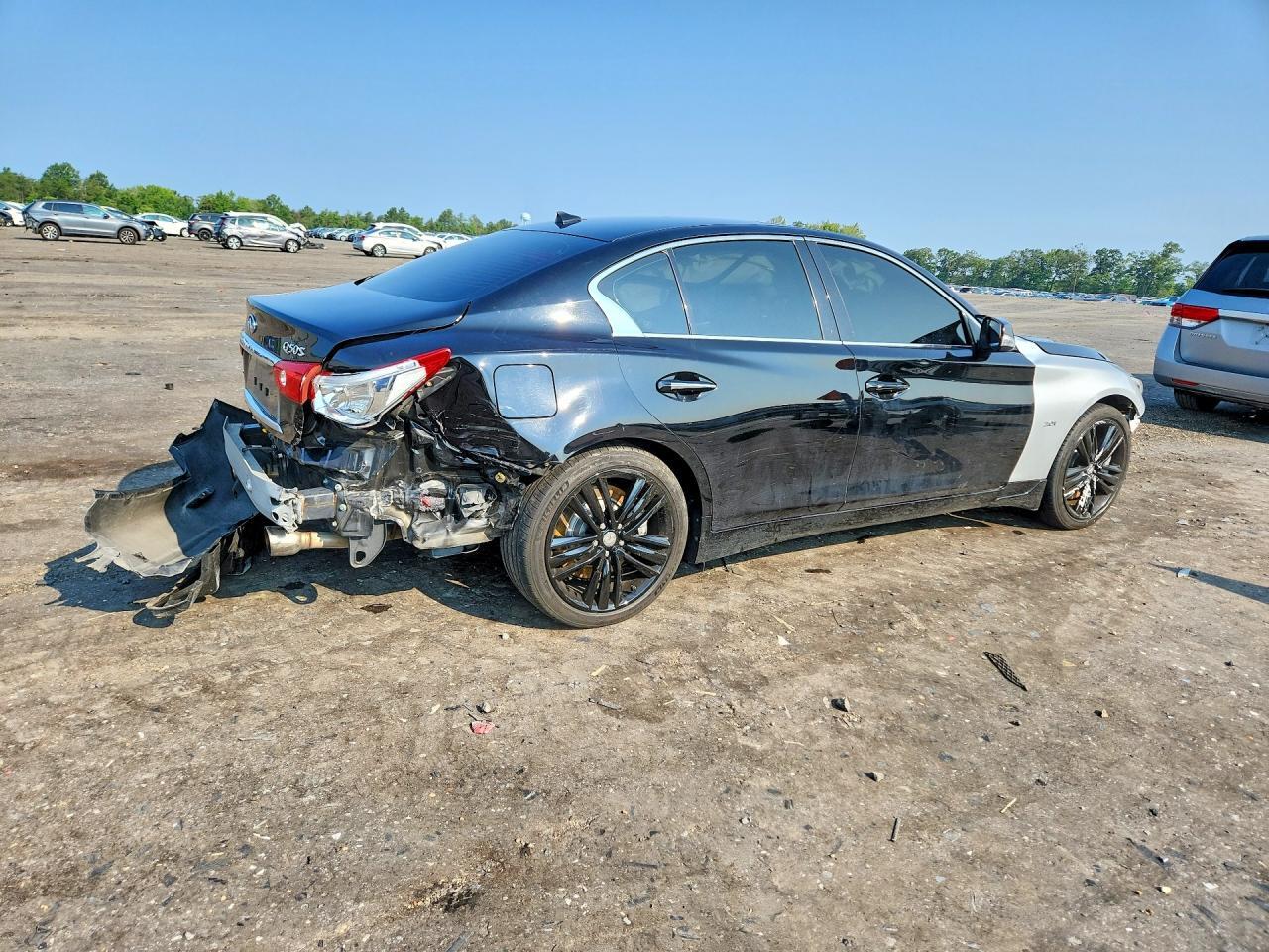 2017 INFINITI Q50 2.0T SPORT — Фото 3 из 12