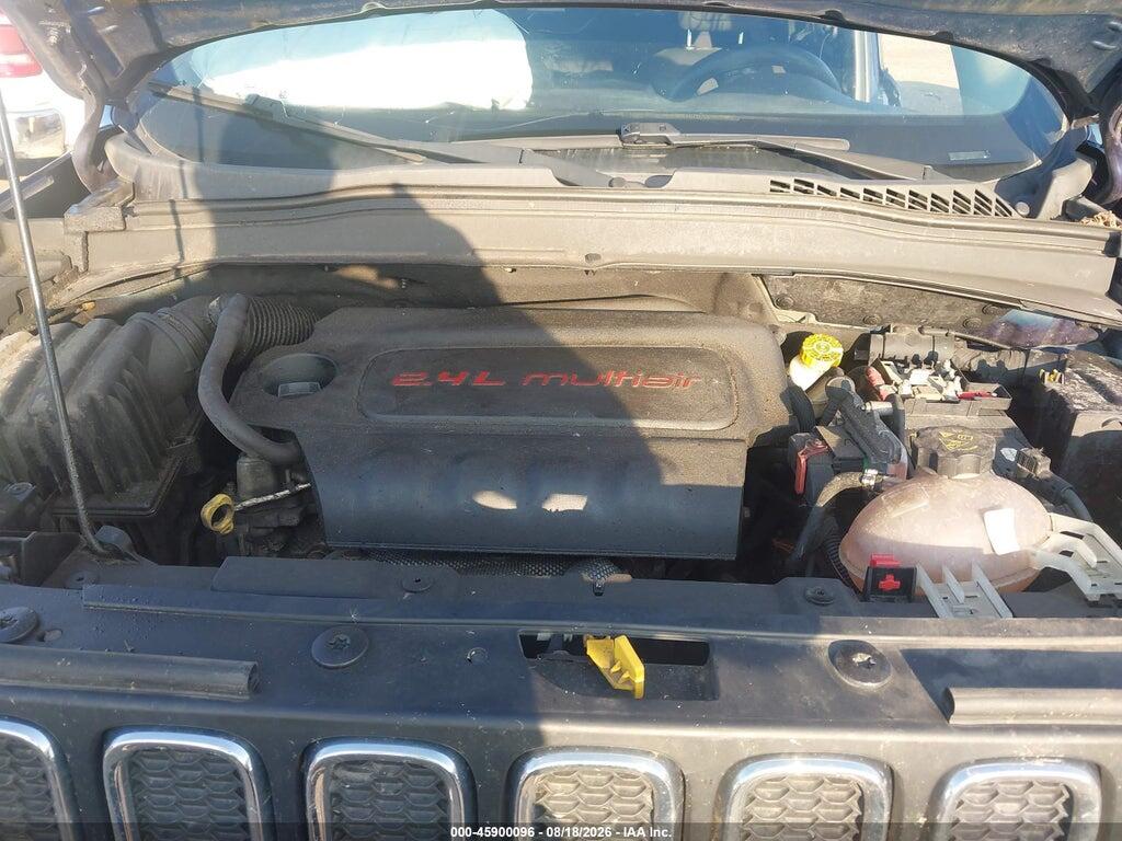 ZACCJBBB4HPG52260 2017 JEEP RENEGADE photo no. 10