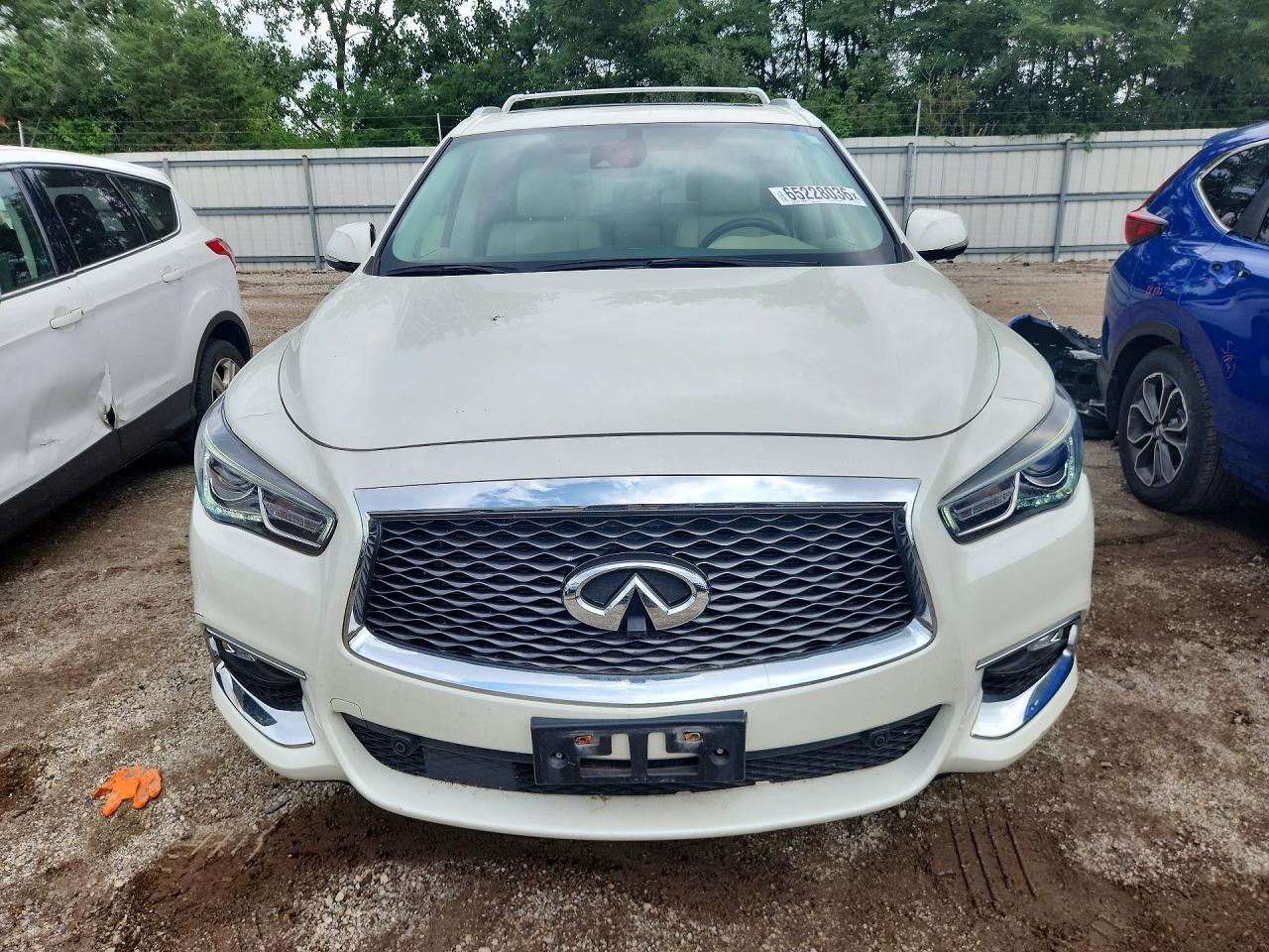 2017 INFINITI QX60 BASE — Фото 5 из 12