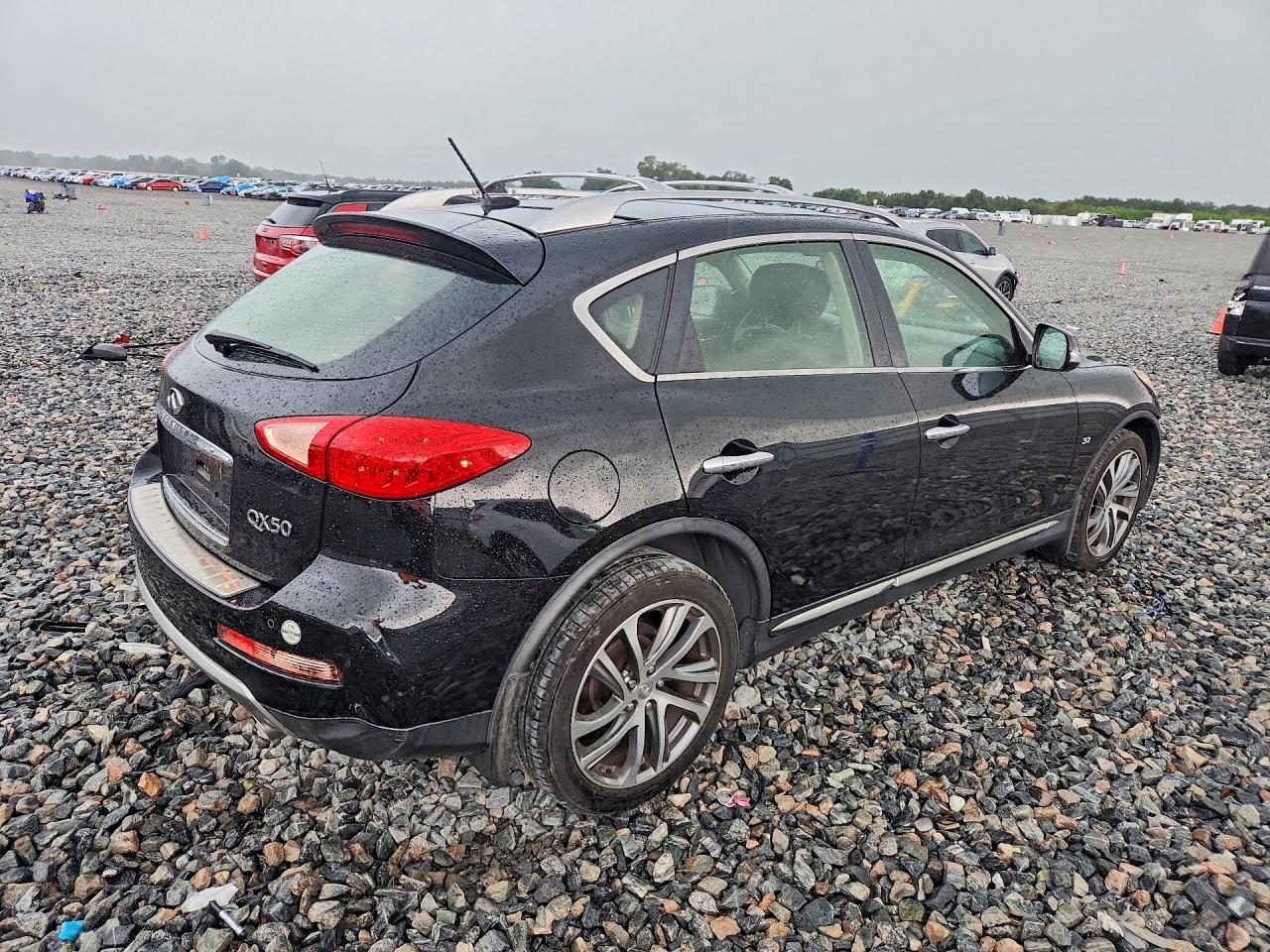 2017 INFINITI QX50 BASE — Фото 3 из 12