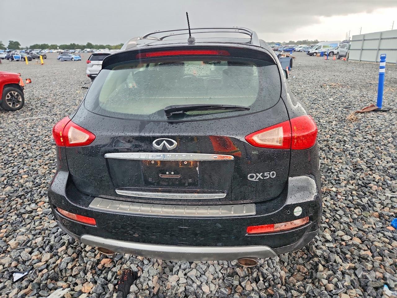 2017 INFINITI QX50 BASE — Фото 6 из 12