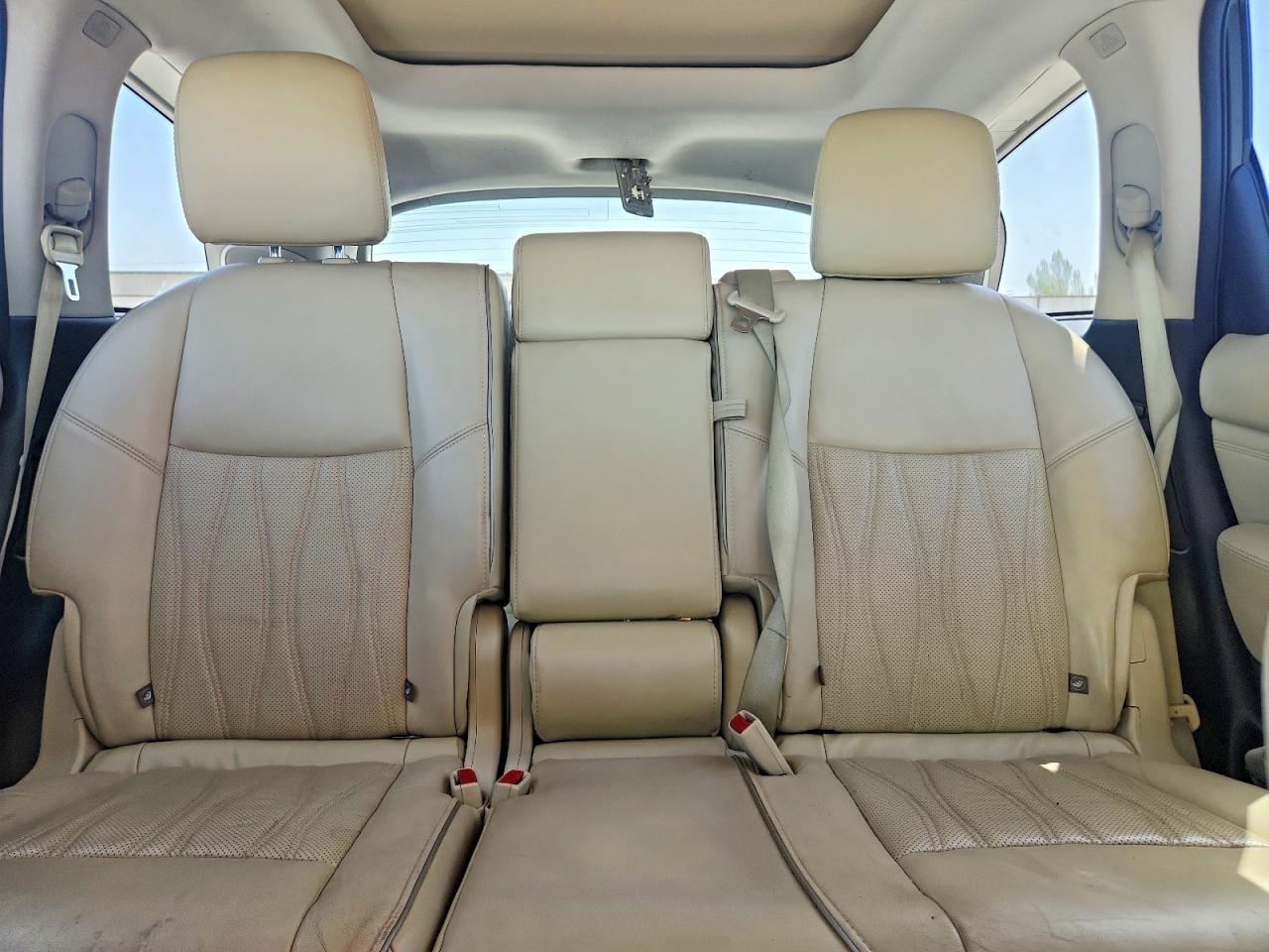 2017 INFINITI QX60 BASE — Фото 10 из 14