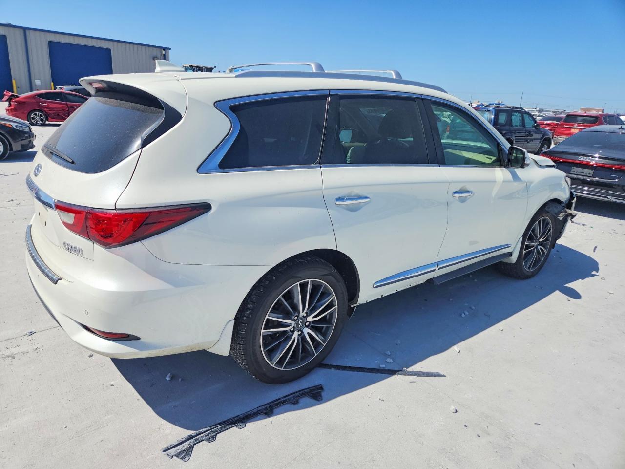 2017 INFINITI QX60 BASE — Фото 3 из 14