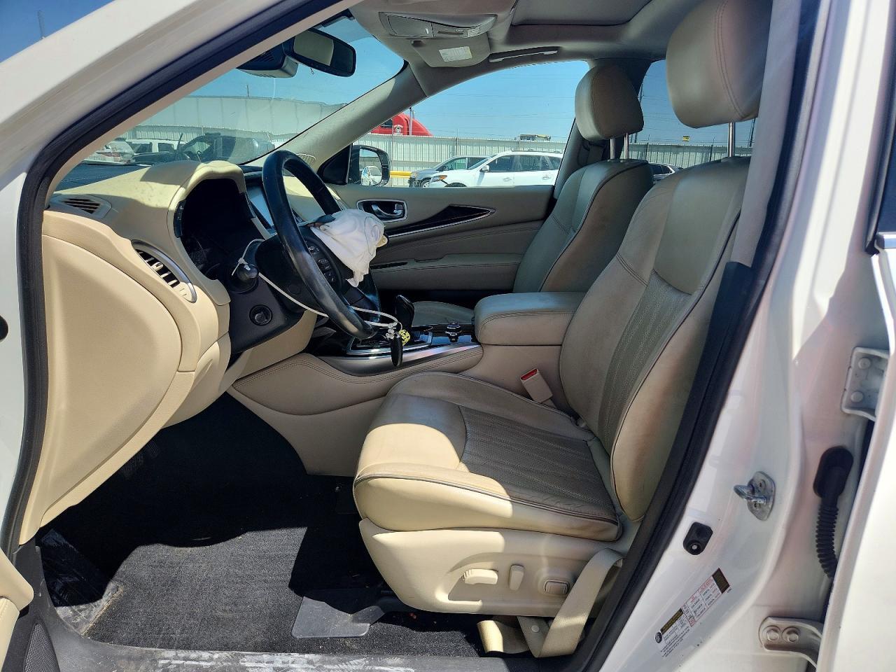 2017 INFINITI QX60 BASE — Фото 7 из 14
