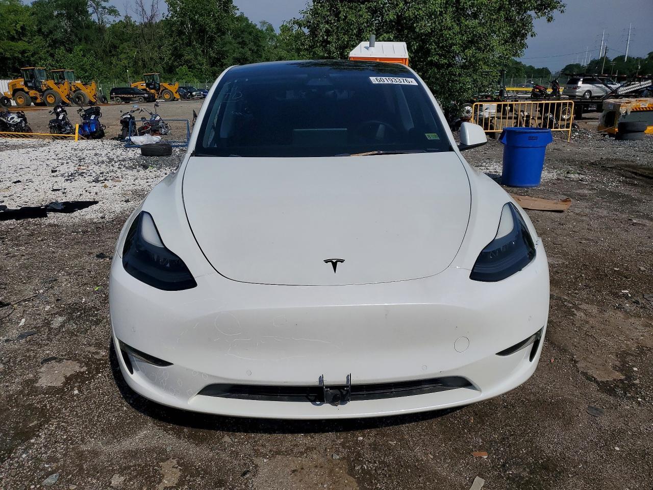 2021 TESLA MODEL Y — Фото 5 из 14