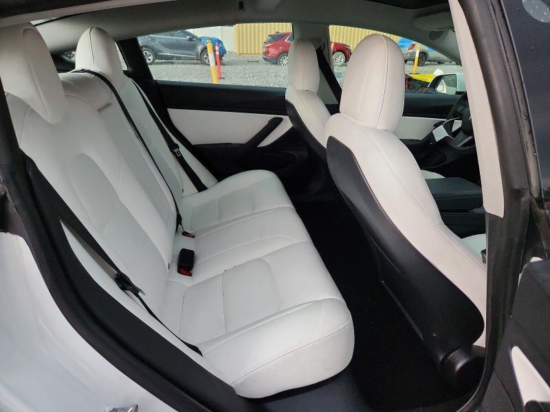 2021 TESLA MODEL 3 — Фото 10 из 12