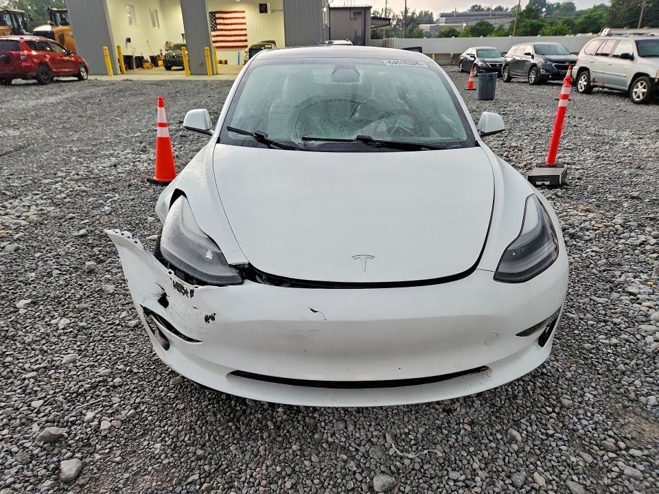 2021 TESLA MODEL 3 — Фото 5 из 12