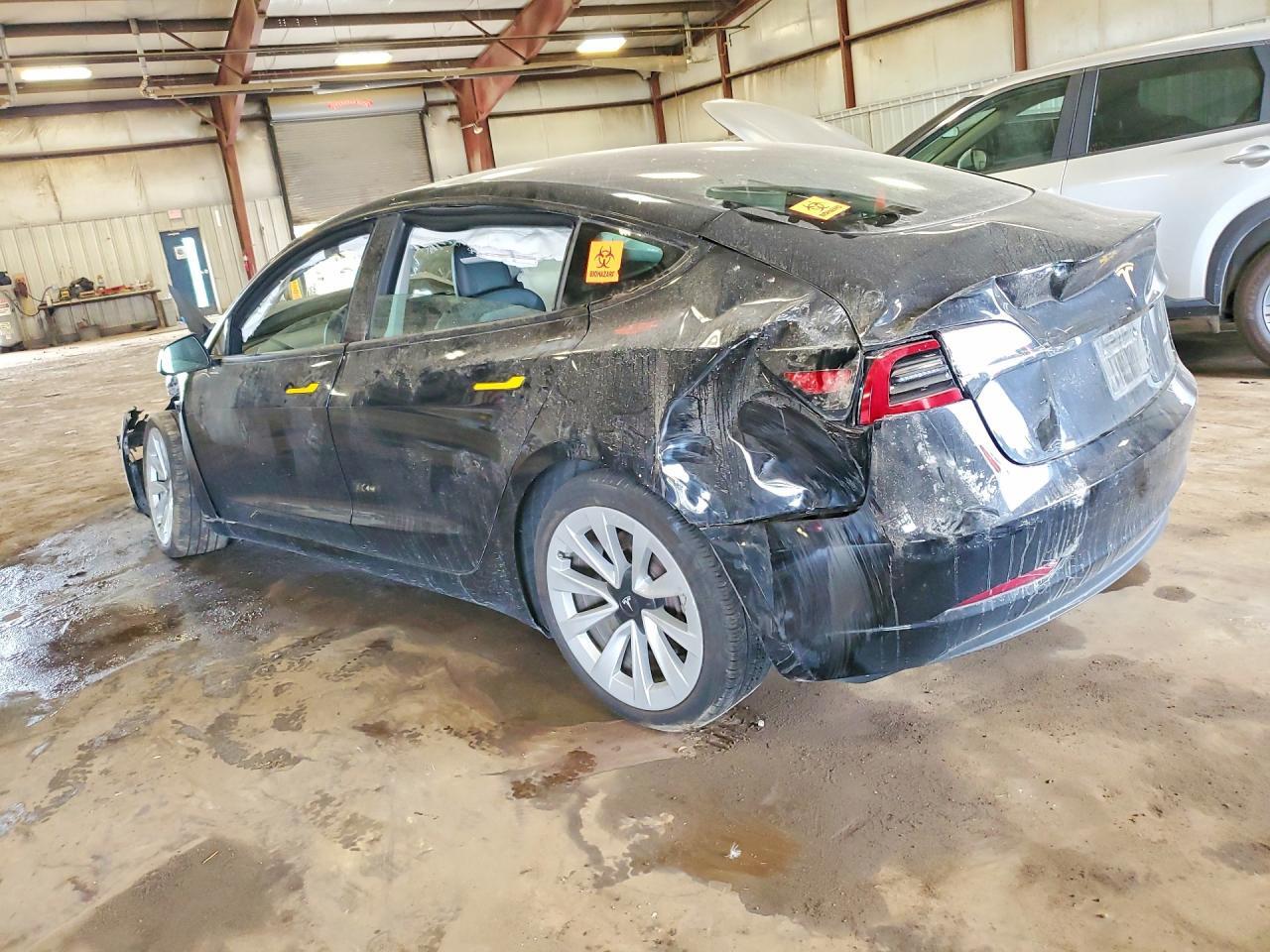 5YJ3E1EB3MF848816 2021 TESLA MODEL 3 photo no. 2