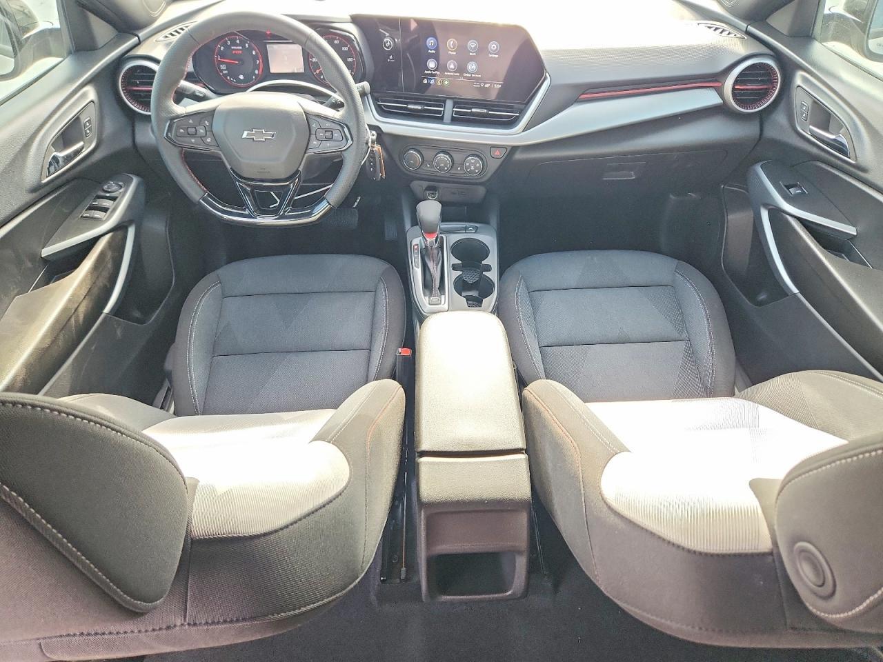 2026 CHEVROLET TRAX 1RS — Фото 8 из 14