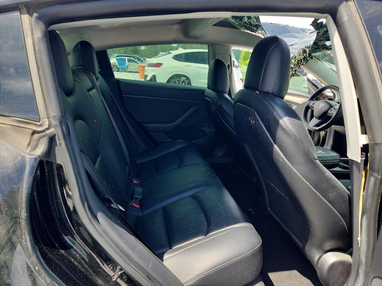 5YJ3E1EA2MF017704 2021 TESLA MODEL 3 photo no. 10