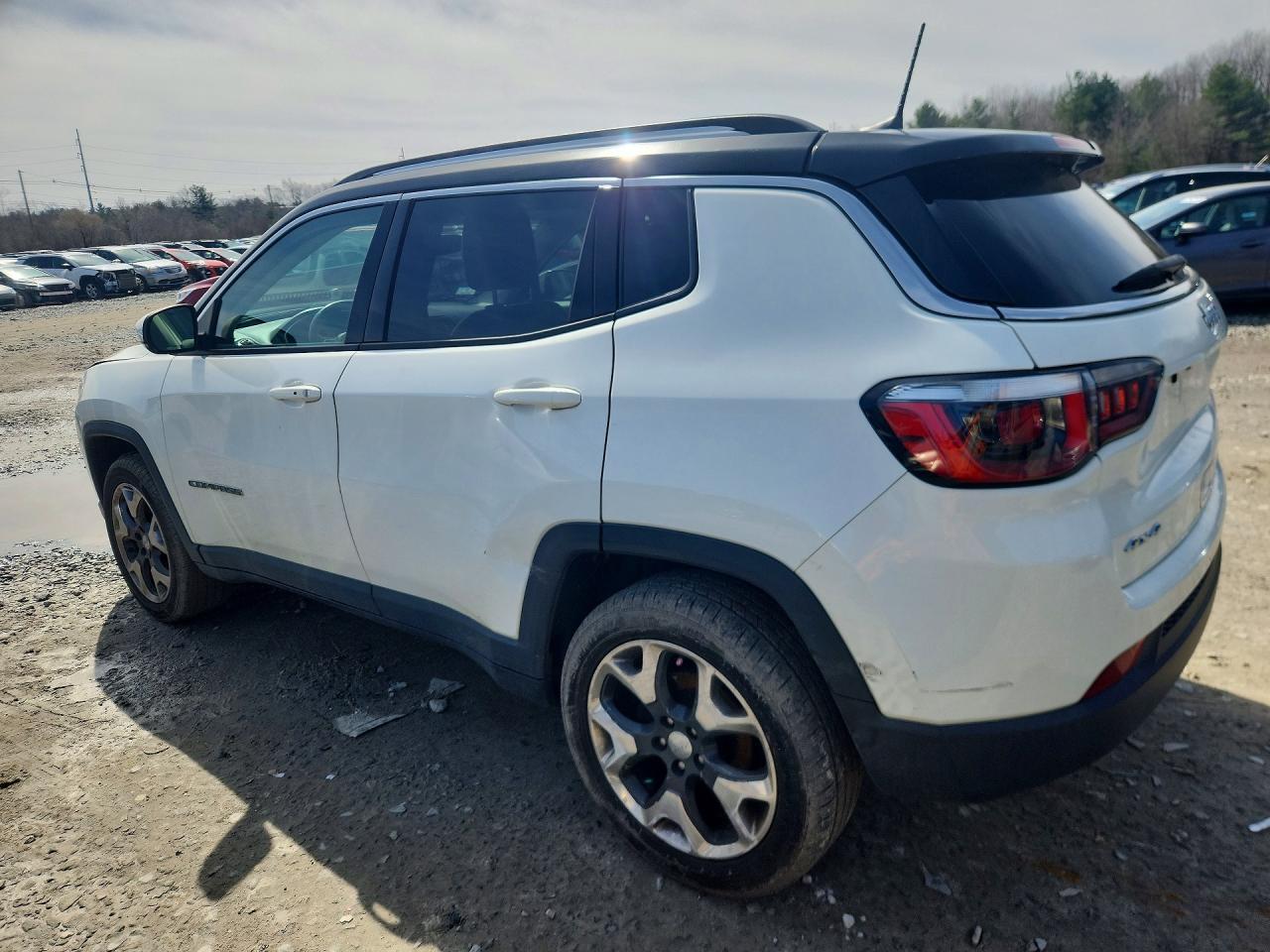 2017 JEEP COMPASS LIMITED — Фото 2 из 13