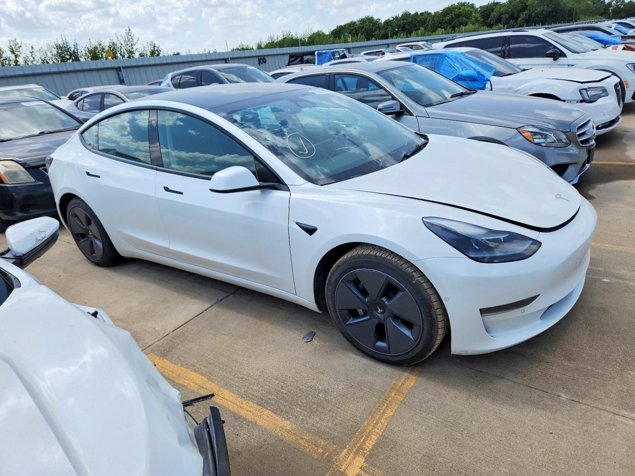 2021 TESLA MODEL 3 — Фото 4 из 13