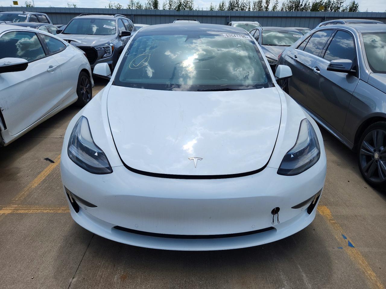 2021 TESLA MODEL 3 — Фото 5 из 13