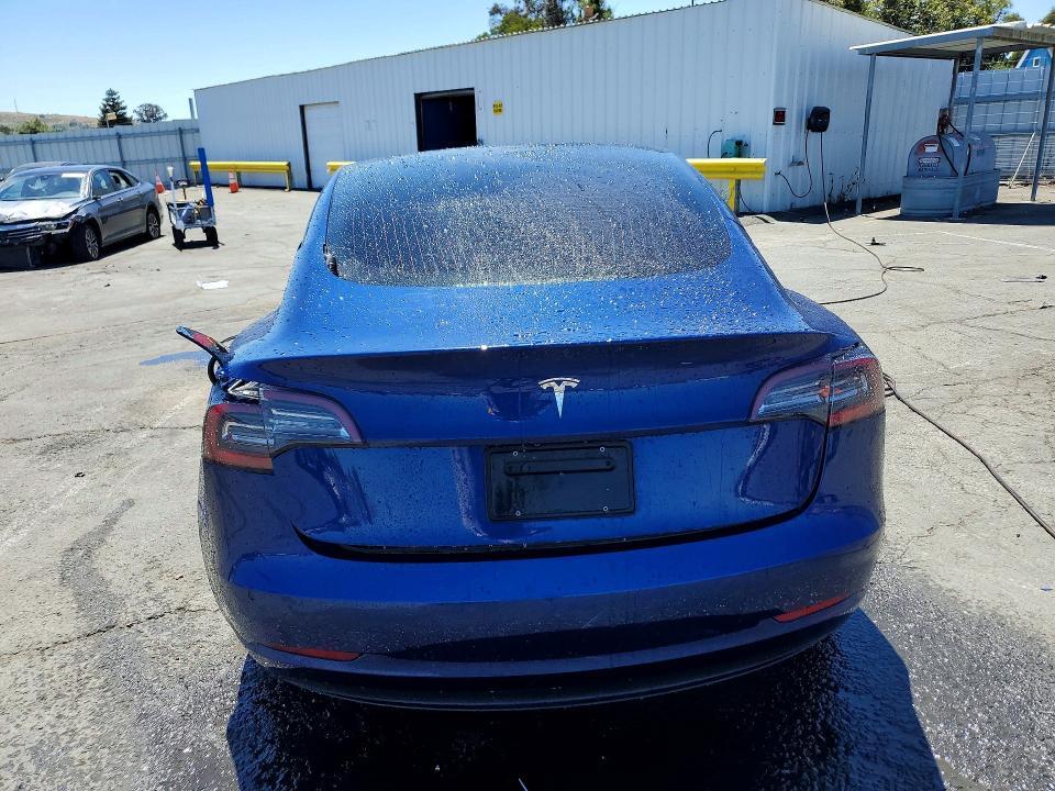 2021 TESLA MODEL 3 — Фото 6 из 12