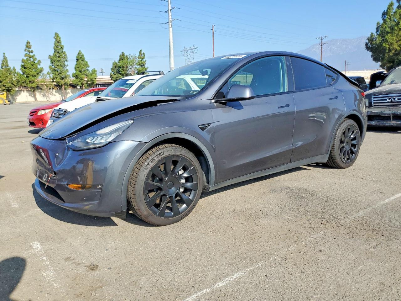 5YJYGAEE8MF180229 2021 TESLA MODEL Y photo no. 1