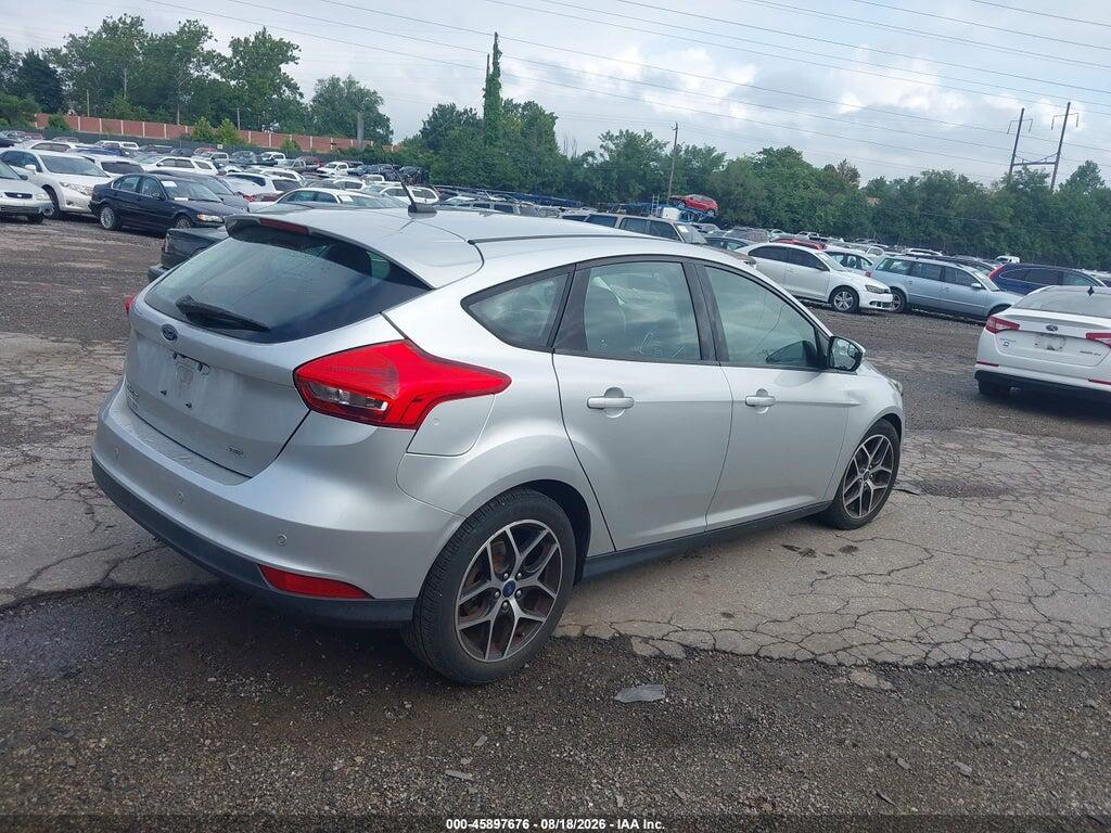 1FADP3M21HL345337 2017 FORD FOCUS photo no. 4