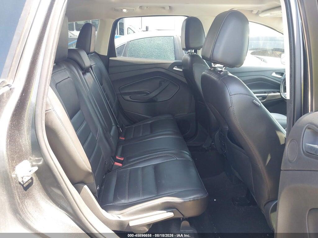 1FMCU0J98HUC07072 2017 FORD ESCAPE photo no. 8