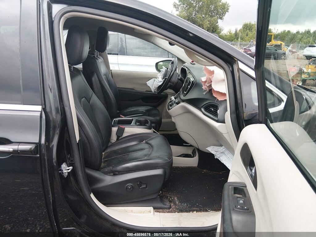 2C4RC1EG4HR811196 2017 CHRYSLER PACIFICA photo no. 5
