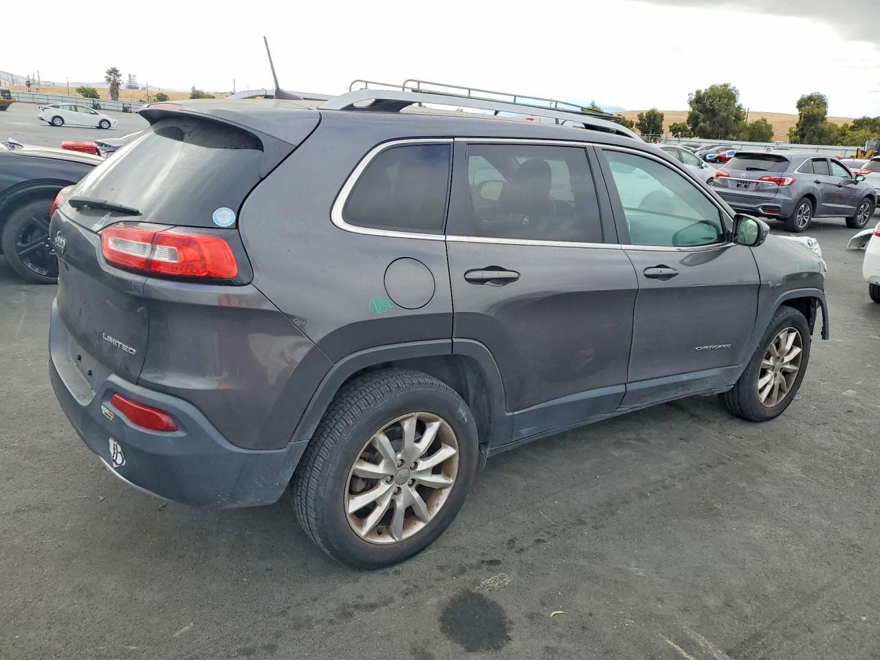 2017 JEEP CHEROKEE LIMITED — Фото 3 из 13