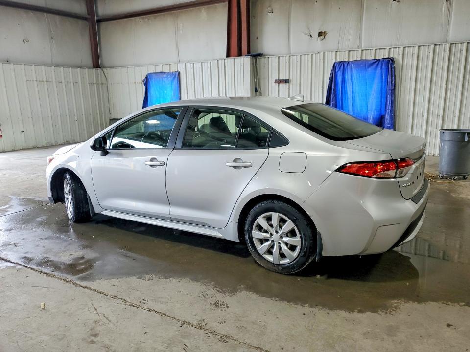 2021 TOYOTA COROLLA LE — Фото 2 из 12