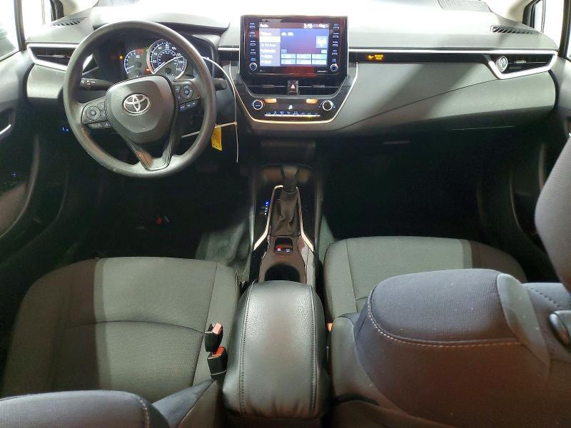 2021 TOYOTA COROLLA LE — Фото 8 из 12