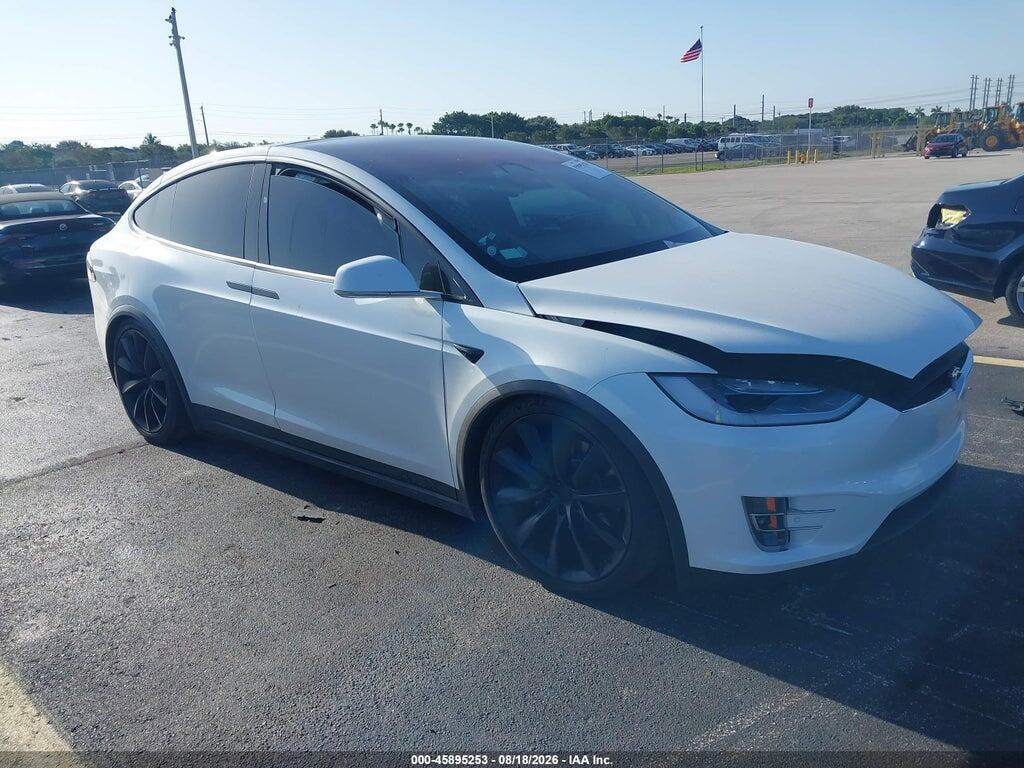 2017 TESLA MODEL X 5YJXCBE26HF075715
