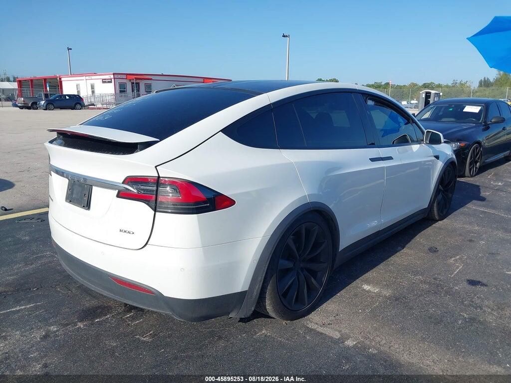5YJXCBE26HF075715 2017 TESLA MODEL X photo no. 4