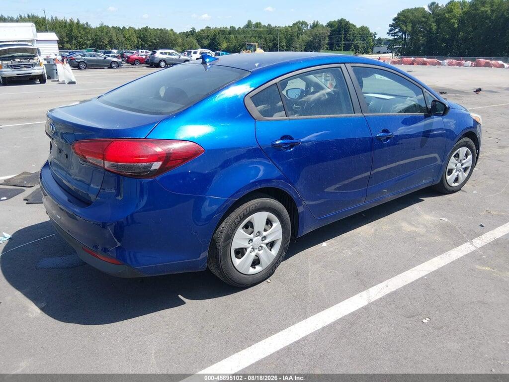 3KPFK4A76HE051478 2017 KIA FORTE photo no. 4