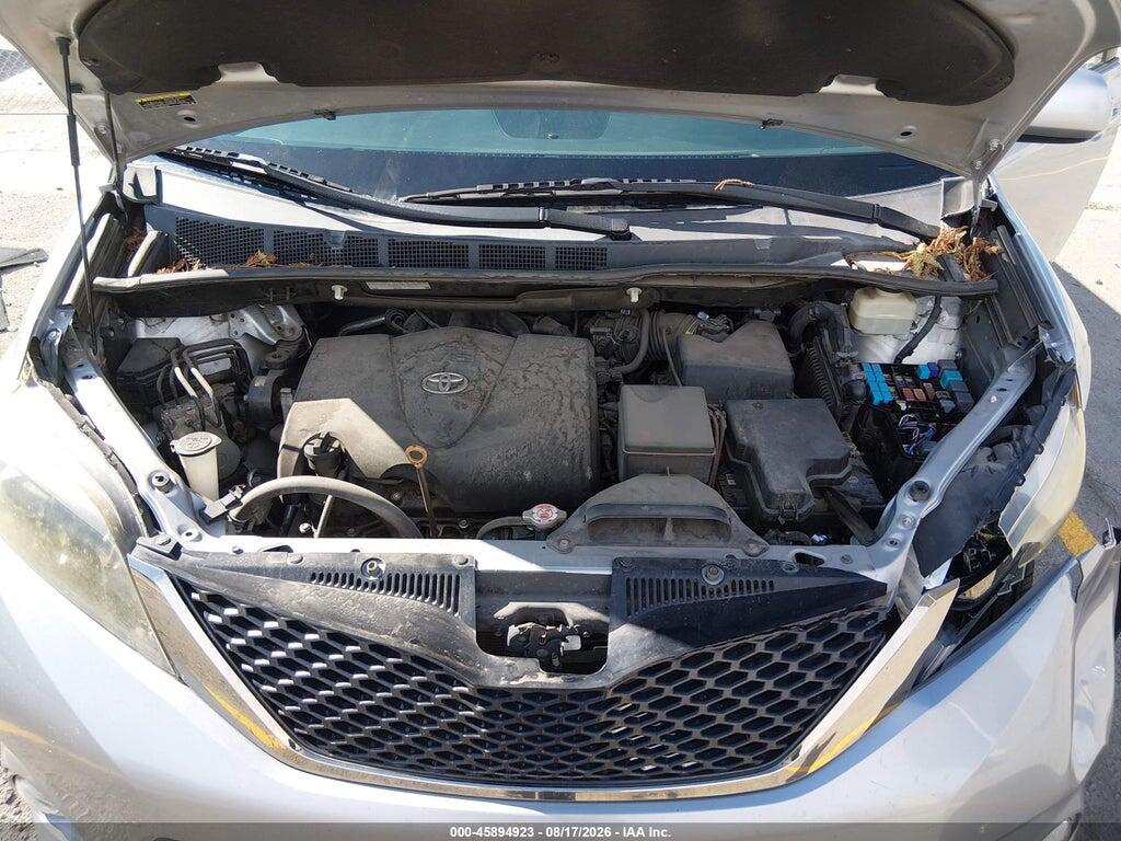 5TDXZ3DC4HS840253 2017 TOYOTA SIENNA photo no. 10