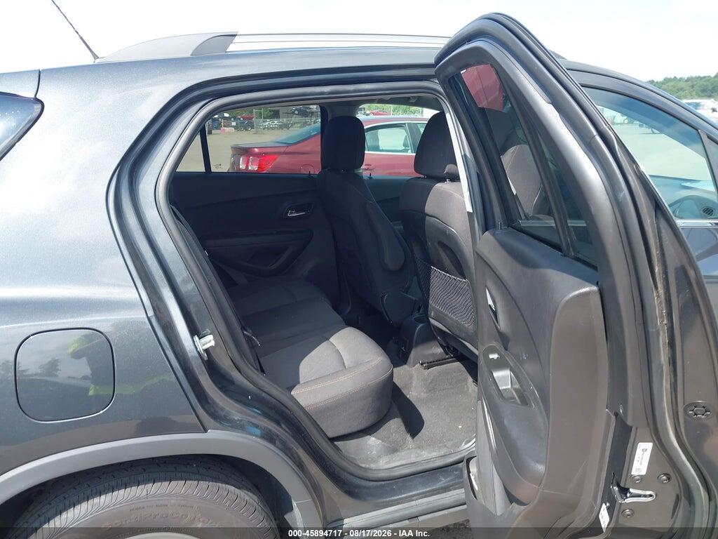 3GNCJLSB2HL265891 2017 CHEVROLET TRAX photo no. 8